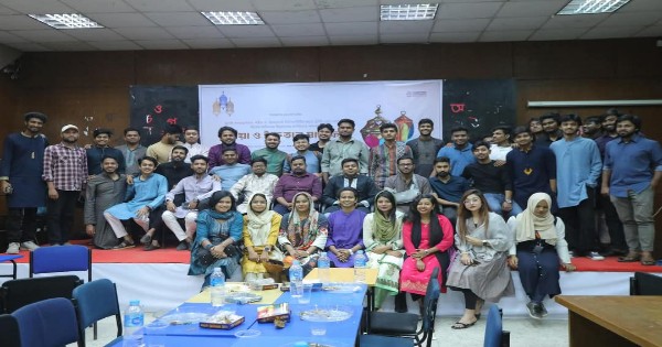 স্টামফোর্ডে জুলাই যোদ্ধাদের নিয়ে গণমাধ্যমে কর্মরত শিক্ষার্থীদের ইফতার মাহফিল
